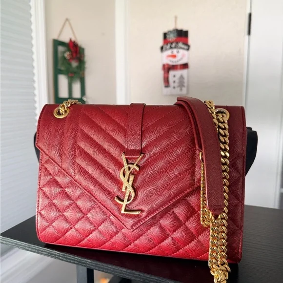 Yves Saint Laurent Envelope Scarlet Quilted Shoulder Bag Gold Chain YSL - Picture 1 of 16